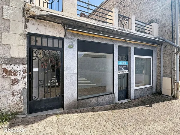 Local commercial 30 m² RETOURNAC
