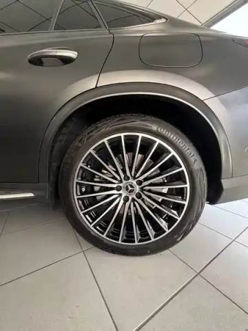 Mercedes Glc coupe 300 d e hybrid eq 9g-tronic 4matic — photo 39