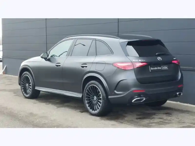 Mercedes Glc 300 e  hybrid eq 4matic — photo 3
