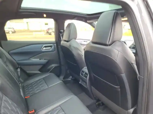 Nissan Qashqai mild hybrid 158 ch xtronic — photo 25