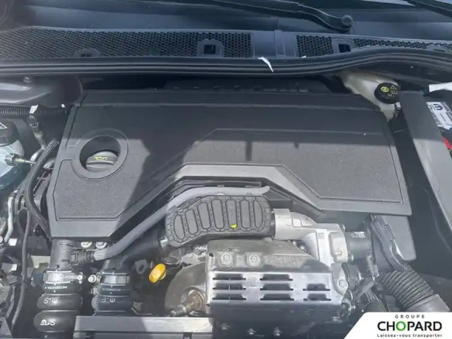 Peugeot 208 hybrid 110 e-dcs6 — photo 26