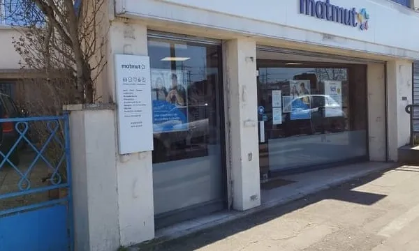 Local commercial 2 pièces 53 m²