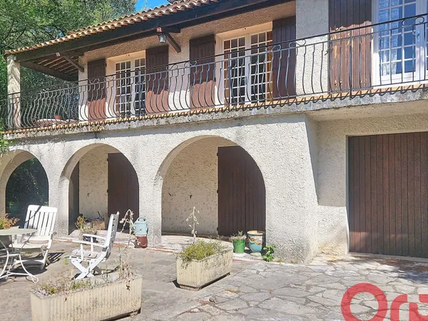 Maison 5 pièces 177 m²