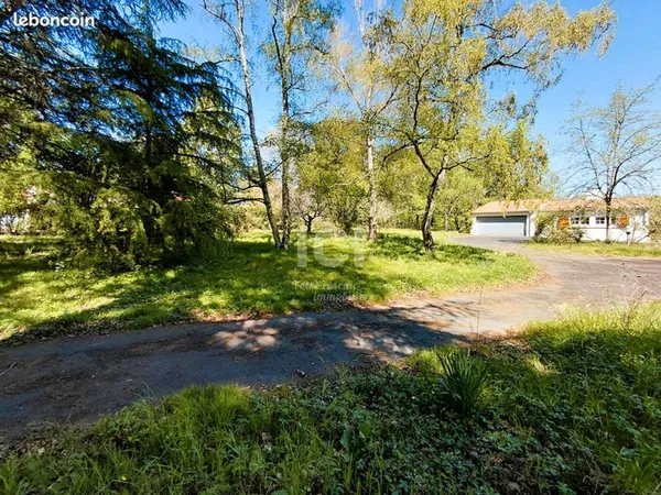 Terrain 2420 m² BASSE GOULAINE