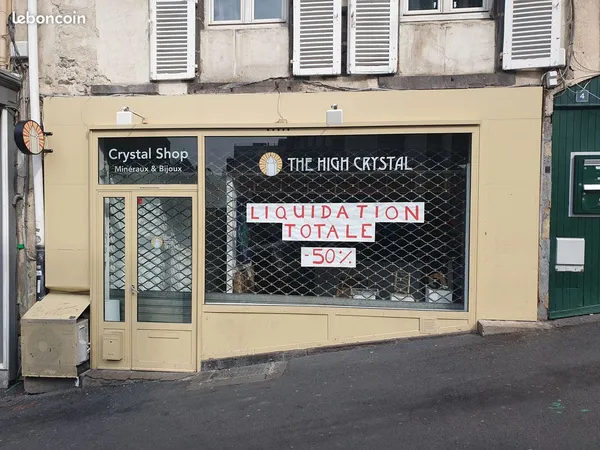 Local commercial ou professionnel en centre ville de Clermont-Ferrand