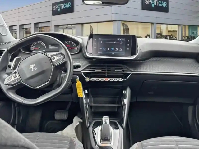 Peugeot 2008 puretech 130 s&amp;s eat8 active business — photo 10