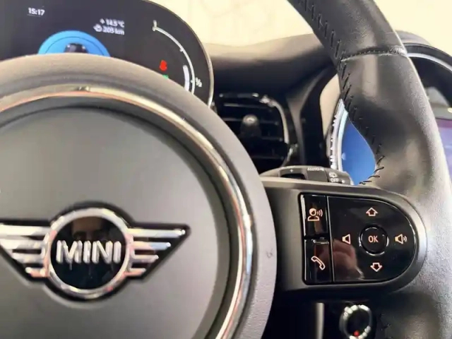Mini Mini hatch 5 portes cooper 136 ch dkg7 — photo 38