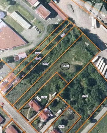 Terrain 2868 m²