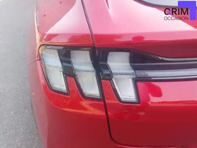 Ford Mustang mach-e extended range 91 kwh 294 ch — photo 19