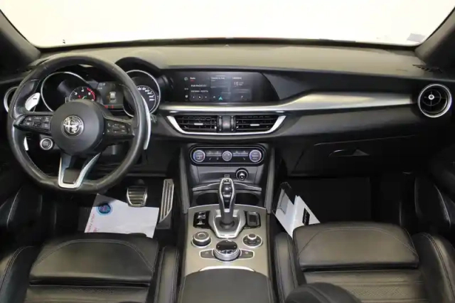 Alfa Romeo Stelvio 2.2 190 ch q4 at8 — photo 19