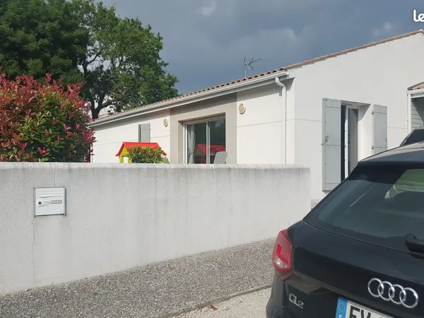 Maison inviduelle, plain pied type 4 à louer à L'Houmeau