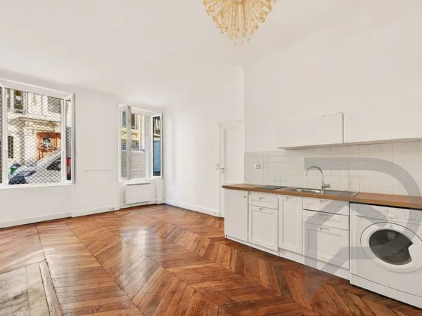 Appartement 1 pièce 28 m²