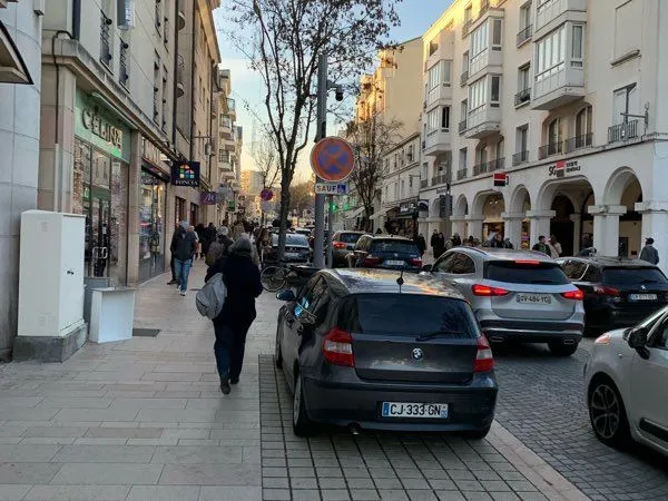 Vend bail boutique rue Auguste Mounié