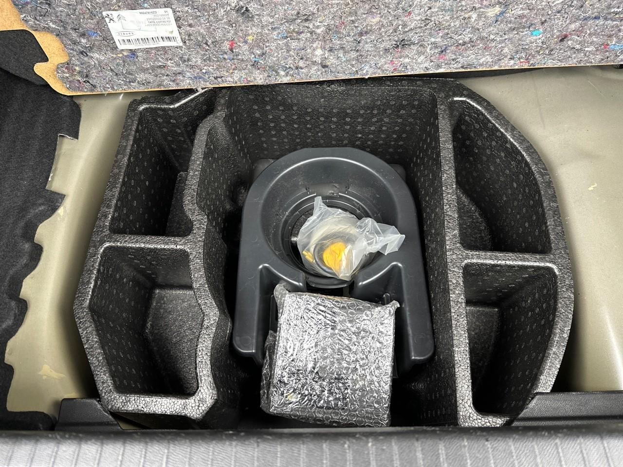 Peugeot 208 puretech 100 s&s bvm6 style — photo 33