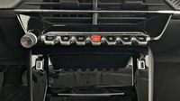 Peugeot 2008 1.5 BlueHDi 100ch S&S Allure — photo 16
