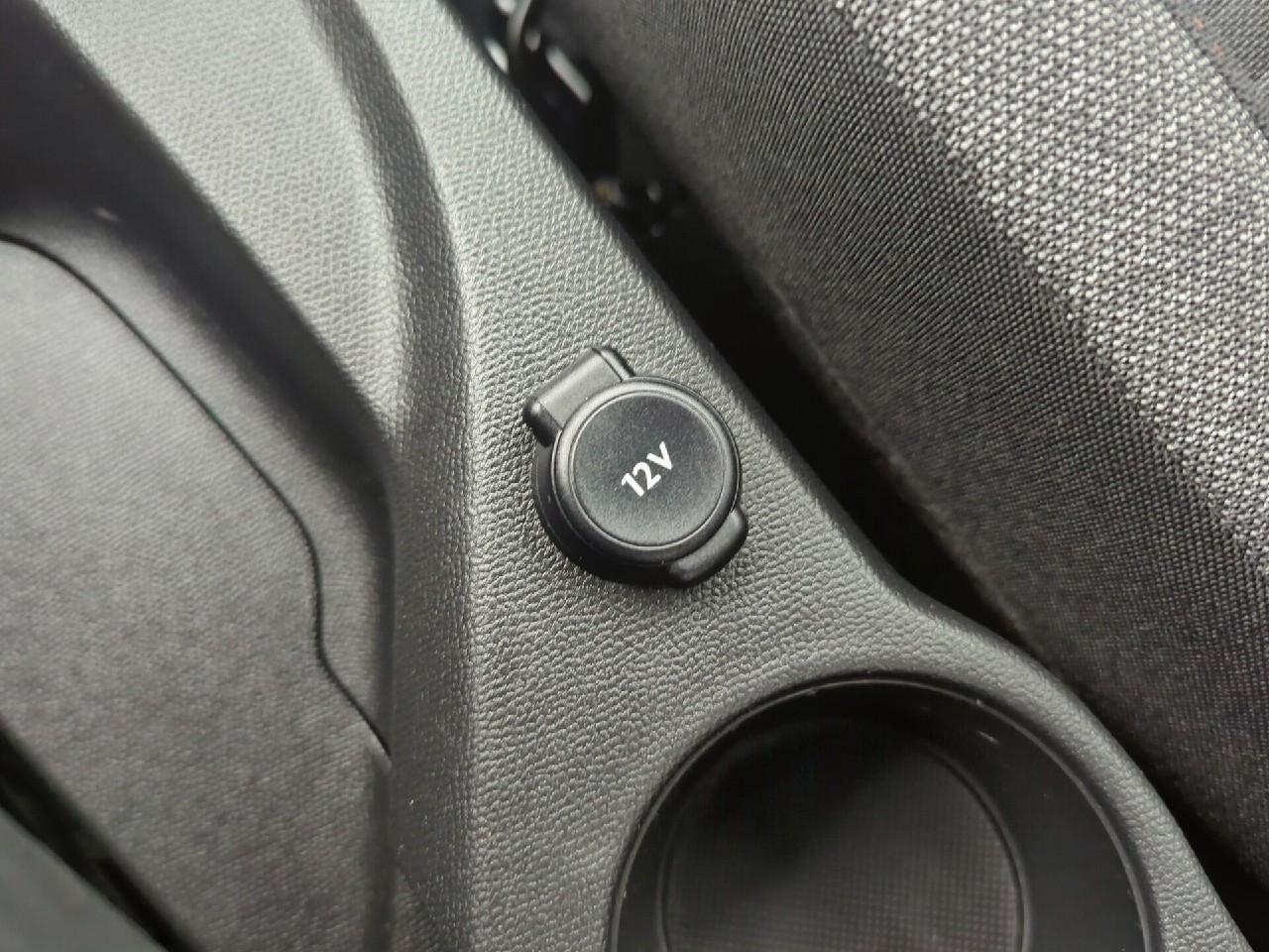 Peugeot 208 puretech 100 s&s bvm6 active — photo 28