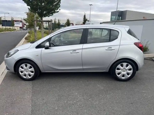 Opel Corsa 1.4 90 ch — photo 8