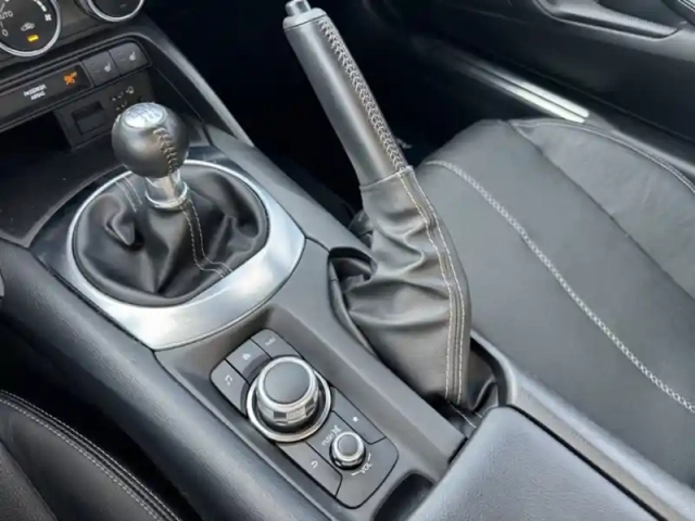 Mazda Mx-5 2.0 skyactiv-g 184 sélection — photo 21