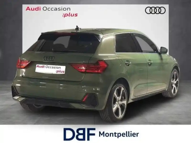 Audi A1 30 tfsi 116 ch s tronic 7 s line — photo 5