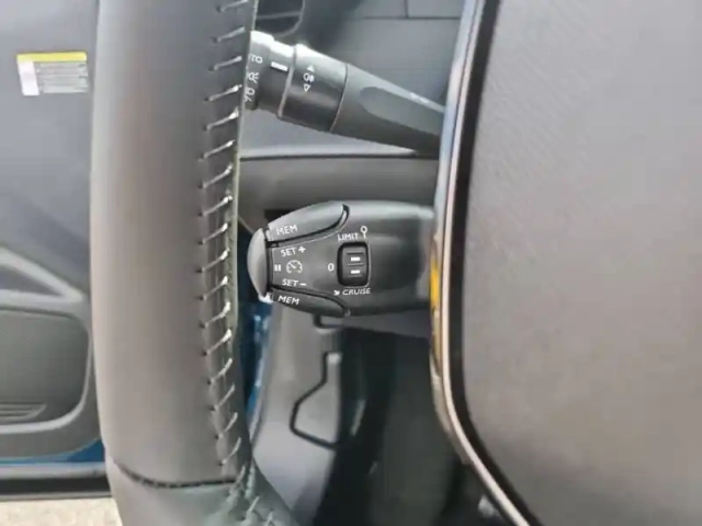 Peugeot 2008 electrique 50 kwh 136 ch — photo 39