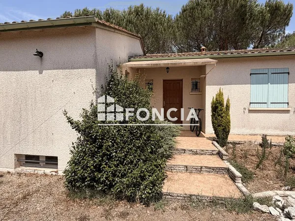 Maison À proximité de Prigonrieux et Pineuilh, découvrez cette maison familiale de plain-pied de 145