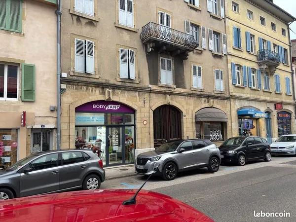 Murs commerciaux 76 m² Pontarlier