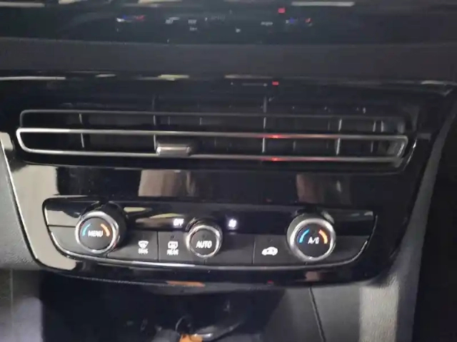 Opel Mokka electrique 136 ch &amp; batterie 50 kwh — photo 28