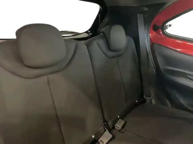 Toyota Aygo X 1.0 vvt-i 72ch design my24 — photo 13