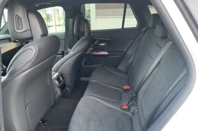 Mercedes Glc 220 d 9g-tronic 4matic — photo 11