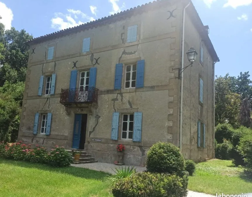 Photo 1