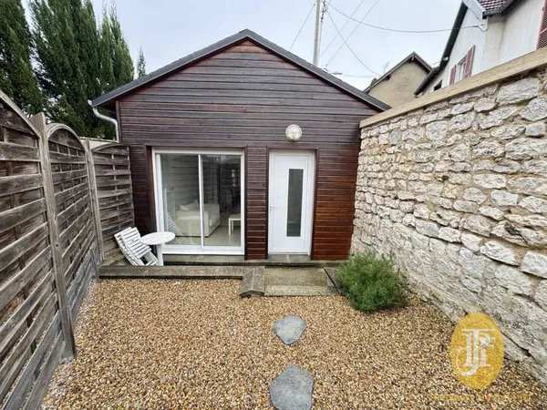 Studio 1 pièce 20 m²