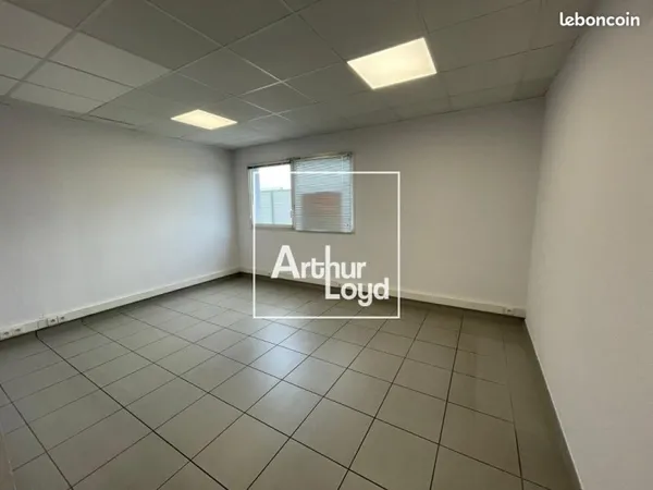 Bureaux 57 m²