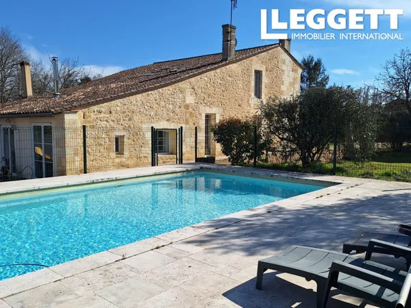 Propriété de Charme en Pierre avec Gîte, Piscine et Potentiel Locatif