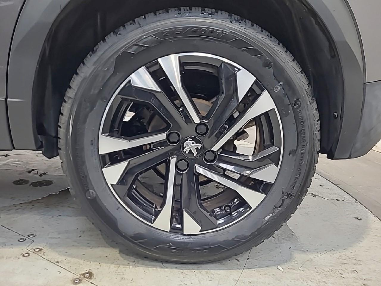 Peugeot 2008 puretech 100 s&s bvm6 allure — photo 16