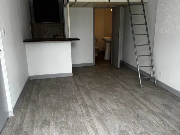 Studio proche centre-ville