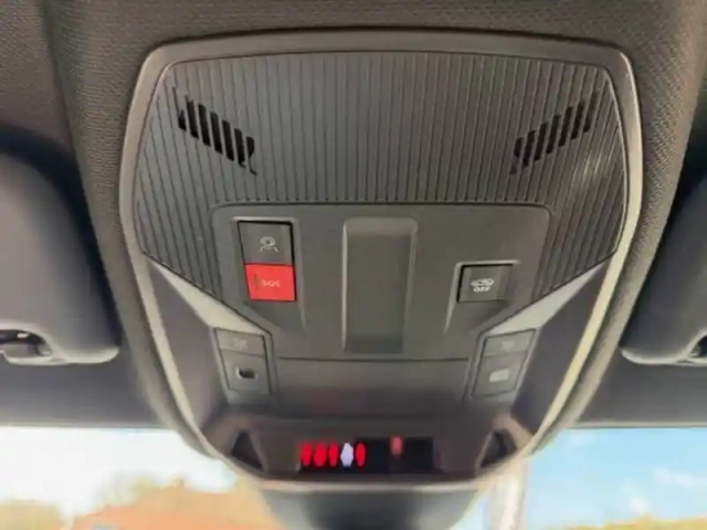 Peugeot 308 sw hybrid 145 e-dcs6 — photo 44