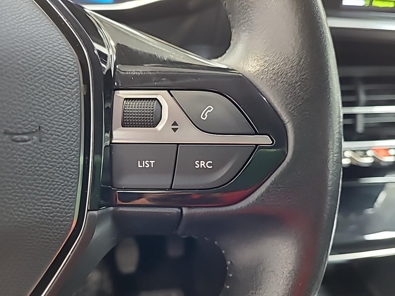 Peugeot 2008 puretech 130 s&s bvm6 allure — photo 21