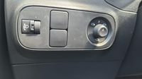 Citroen C3 1.2 PureTech 83ch S&S Shine — photo 17