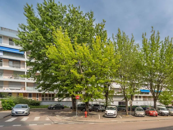 Parking 9 m²