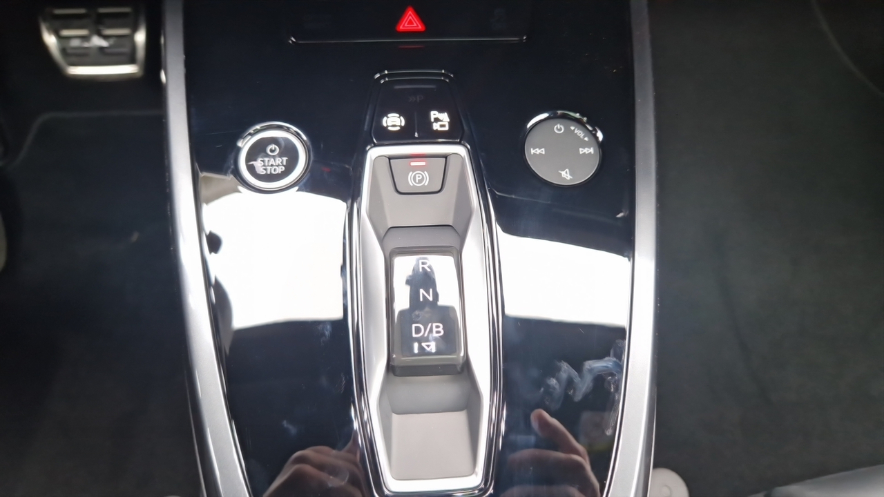 Audi Q4 e-tron Sportback 55 340 ch 82 kWh quattro — photo 29