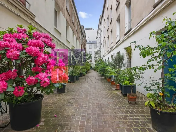 Bureau à louer Paris 10eme , à la limite du 3EME arrondiss