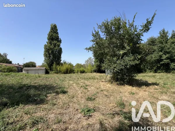 Terrain 869 m² Targon