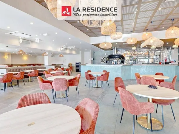 Boutique 438 m²