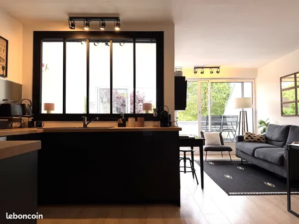 Appartement de type 2 vendu meublé proche plage