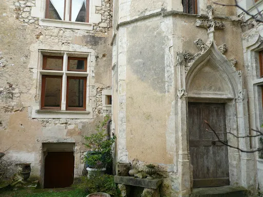 Photo 3