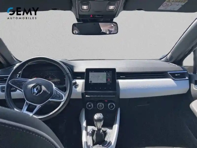 Renault Clio tce 140 — photo 8