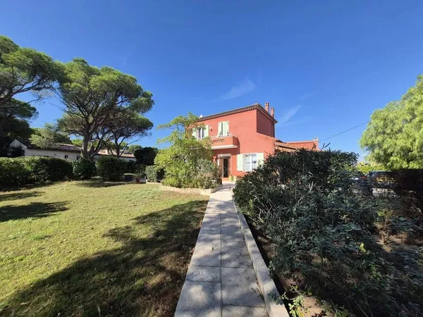 Maison 6 pièces 150 m²