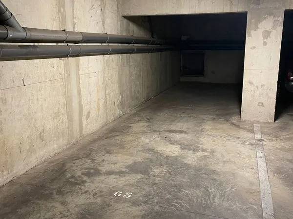 Parking Jean-Jaures / Séverine