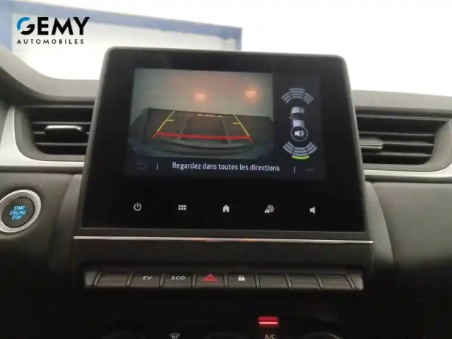Renault Captur e-tech 145 - 21 — photo 25