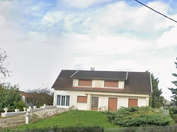 Maison 8 pièces 182 m²